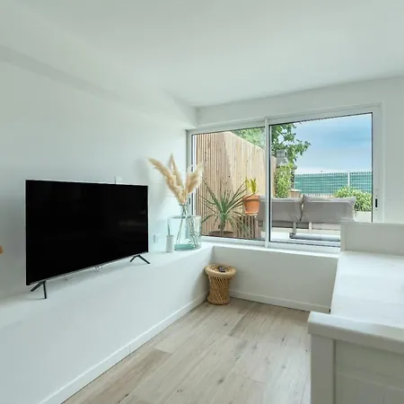 Apartment Dependance T3 - 7 Personnes *