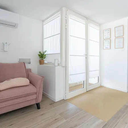 Dependance T3 - 7 Personnes Apartment *
