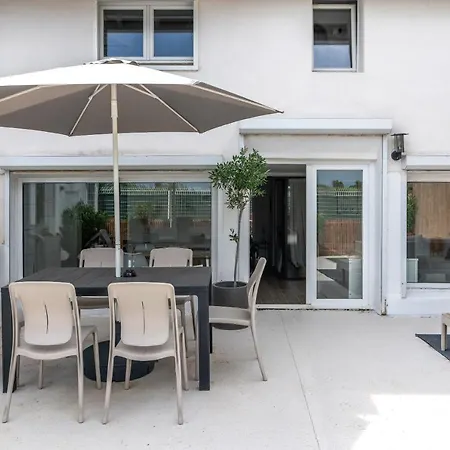 Apartment Dependance T3 - 7 Personnes Lattes